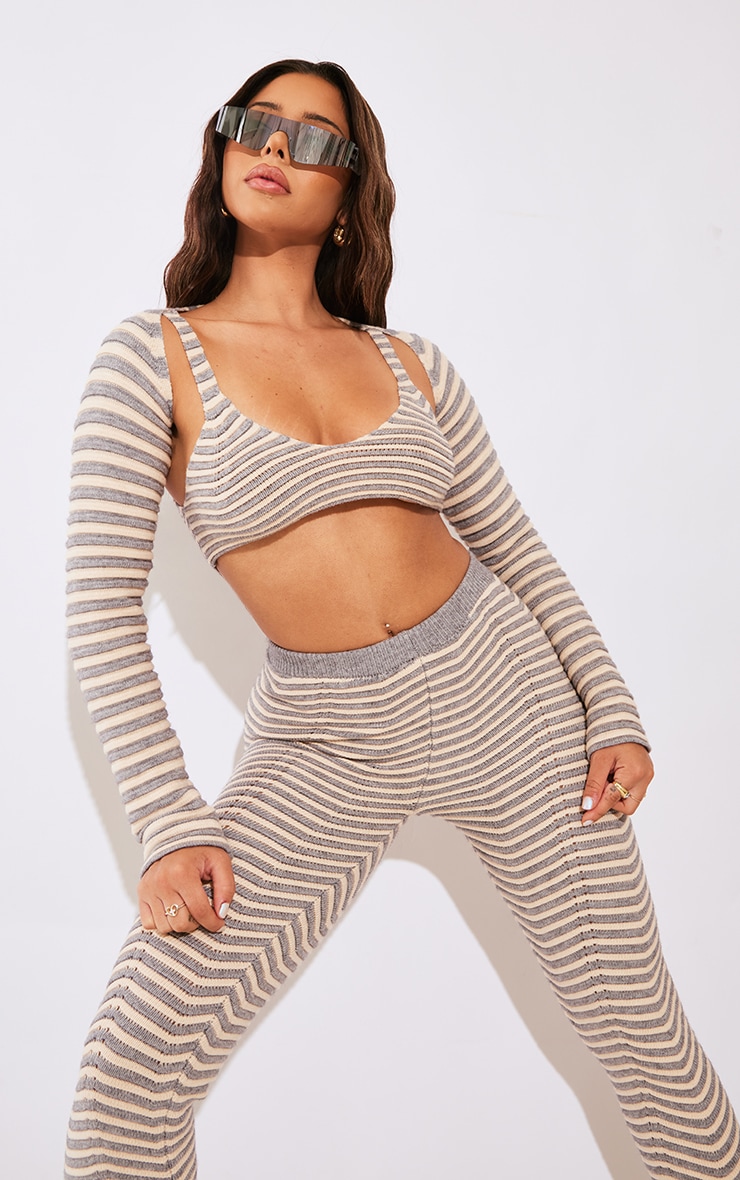 Beige Ripple Knit Sleeves