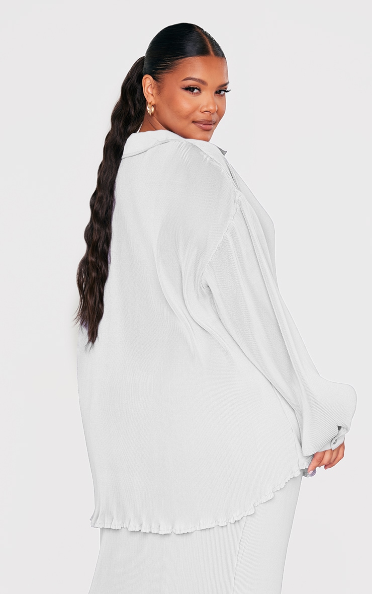  Plus White Plisse Button Front Oversized Shirt image 2