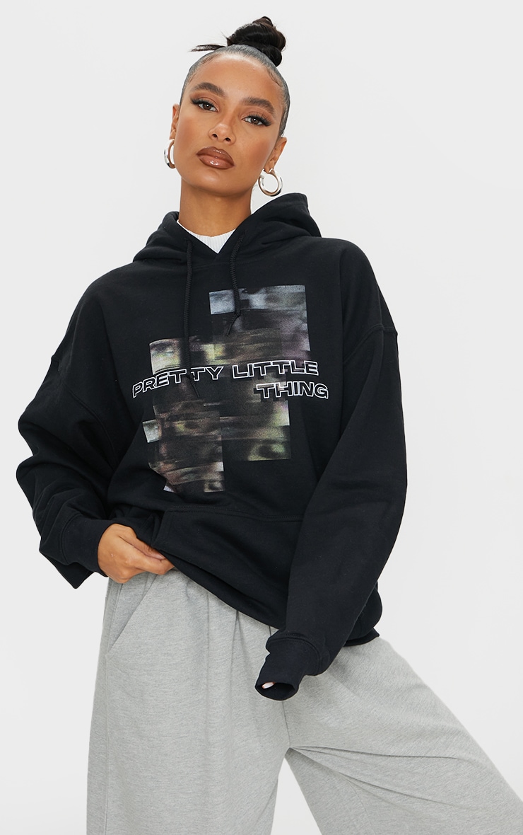 PRETTYLITTLETHING Black Blurred Print Hoodie