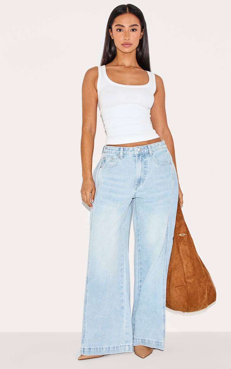 Petite Light Blue Denim Side Pleated Detail Wide Leg Jeans image 2