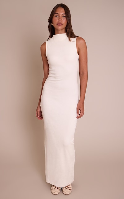 Robe longue crème sans manches à col montant