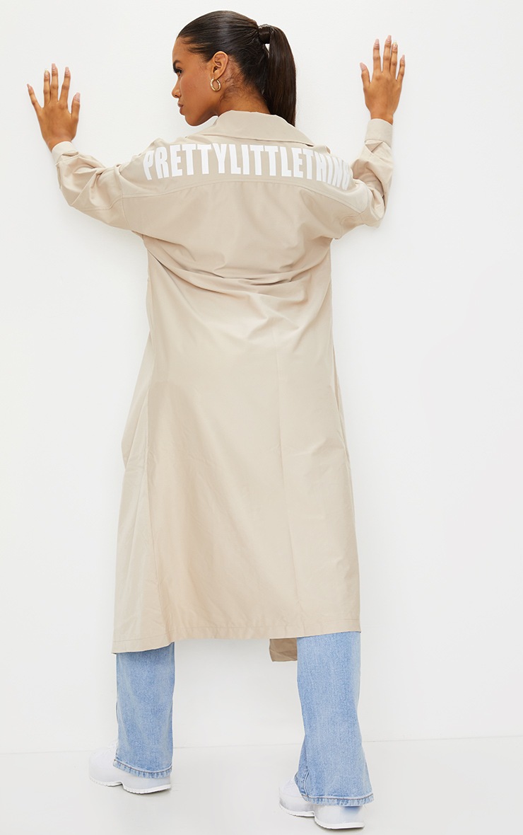 PRETTYLITTLETHING Stone Contrast Panel Trench Coat