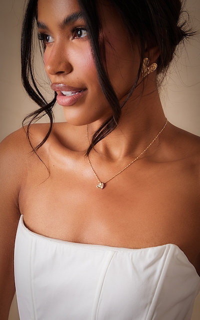 Gold Abstract Heart Detail Necklace