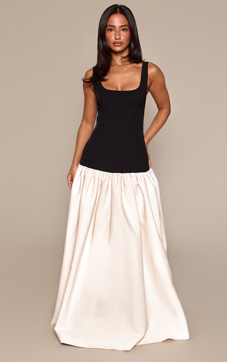 Petite Contrast Woven Gathered Hem Maxi Dress