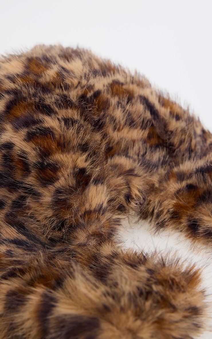 Leopard Faux Fur Tote Handbag image 4