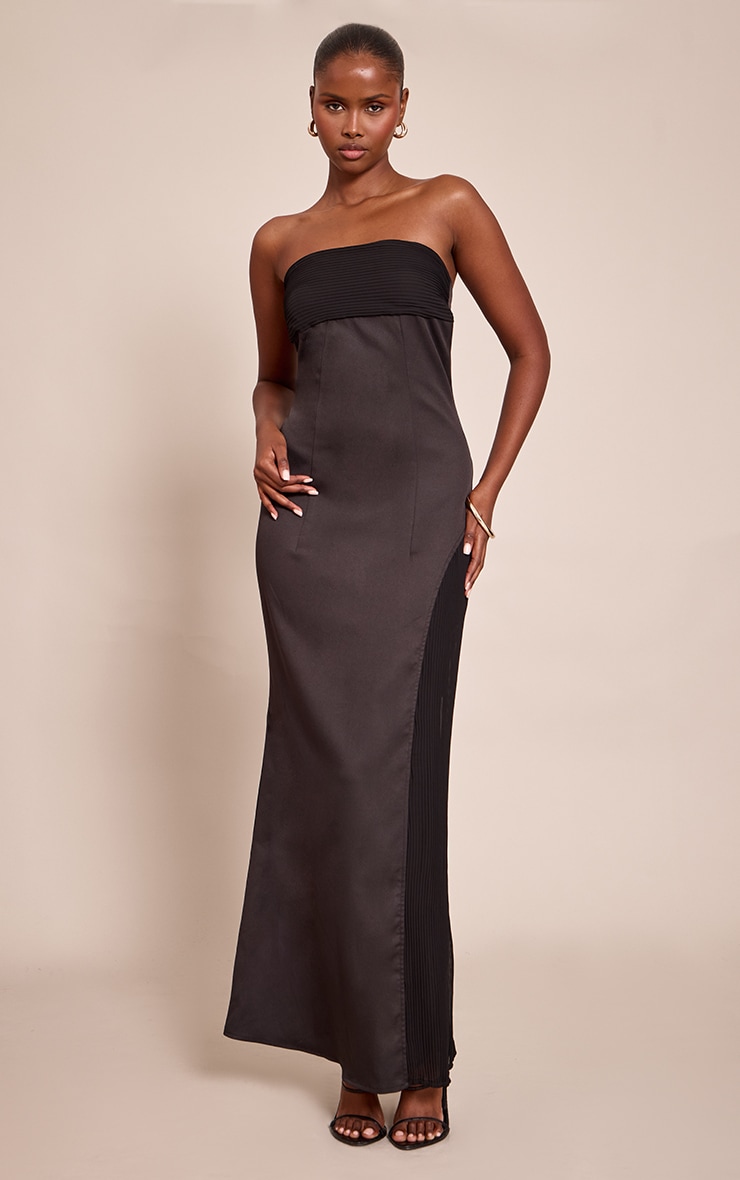 Black Woven Pleated Detail Maxi Dress