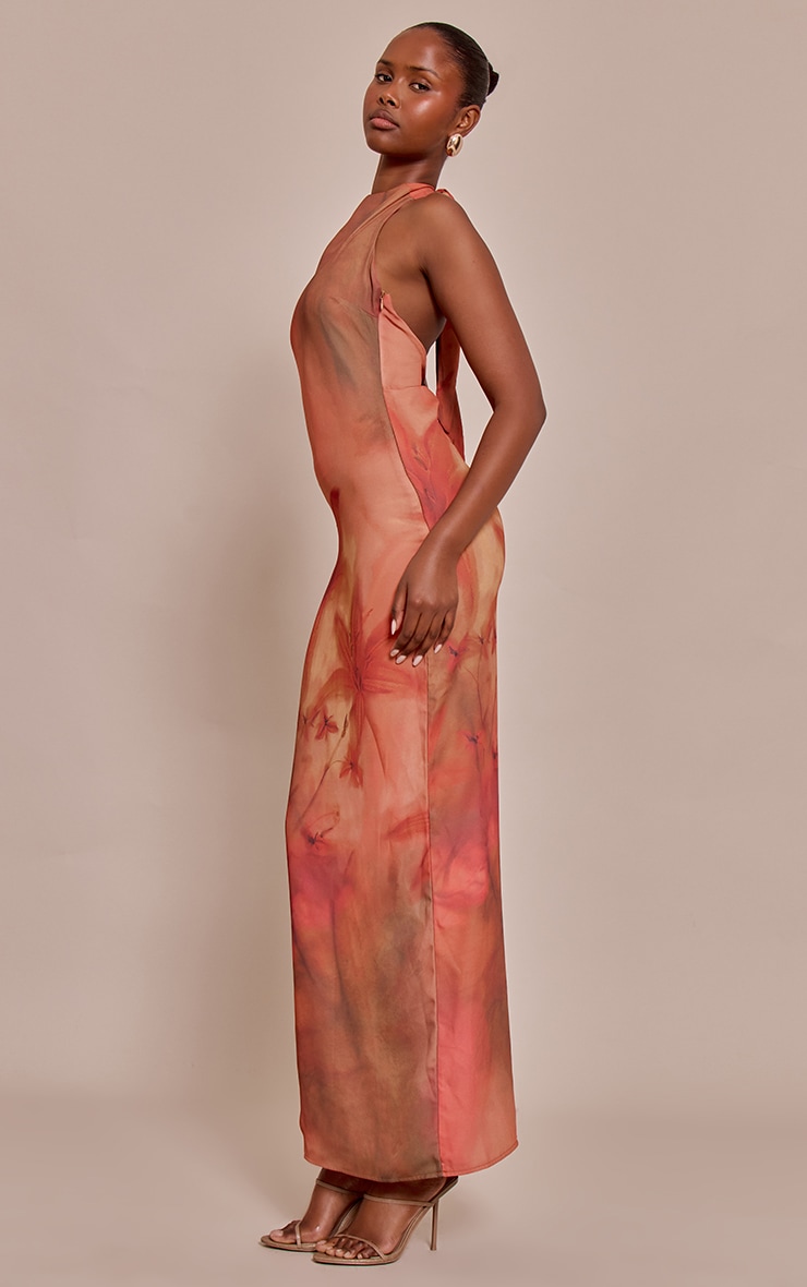 Robe longue en mousseline de soie orange fleurie à col montant image 3