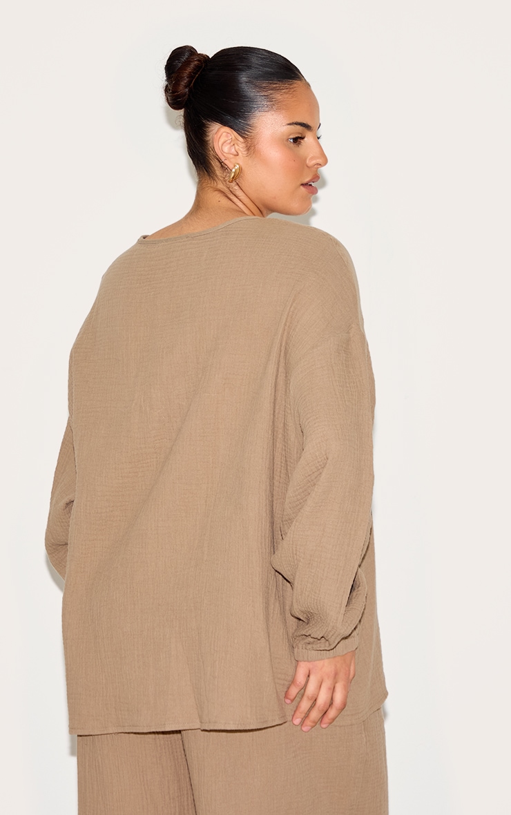 Chemise texturée argile en étamine nouée stretch sur le devant grande taille image 2