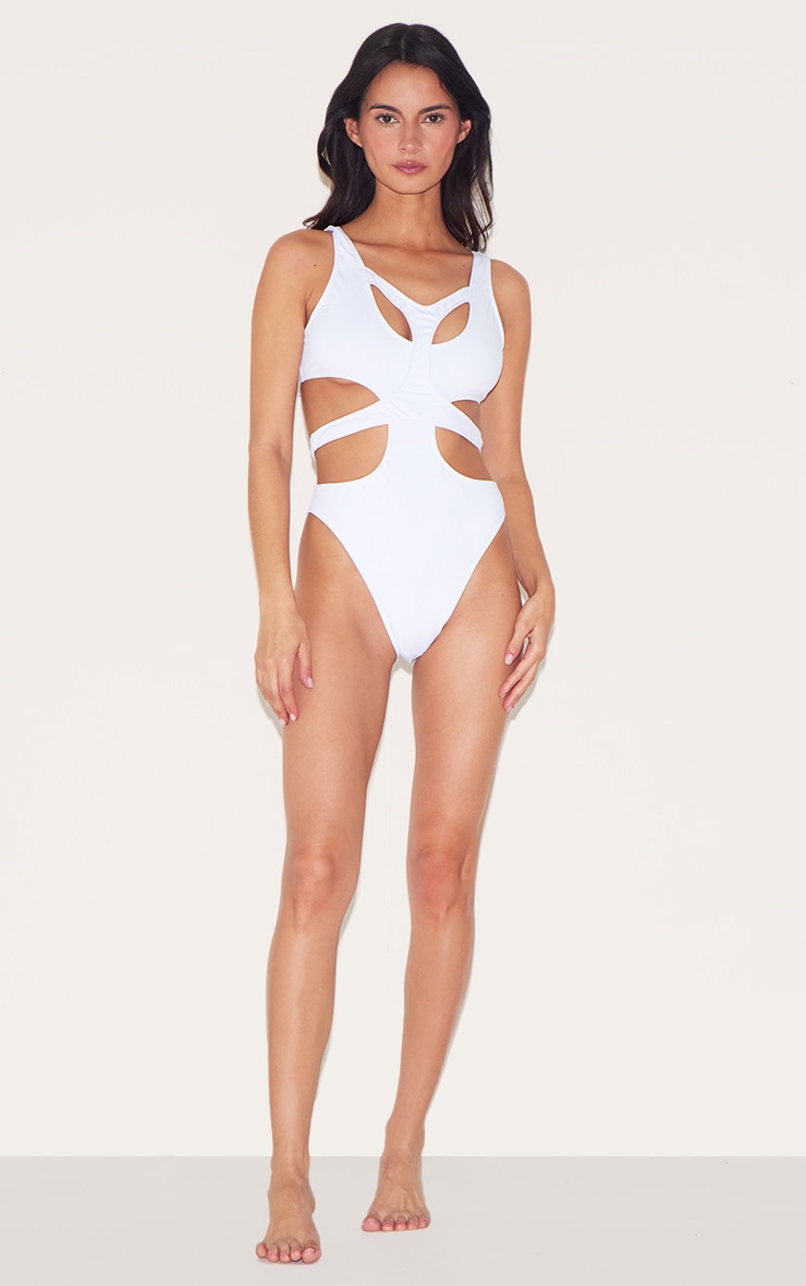 Maillot de bain doublé blanc à découpes image 3