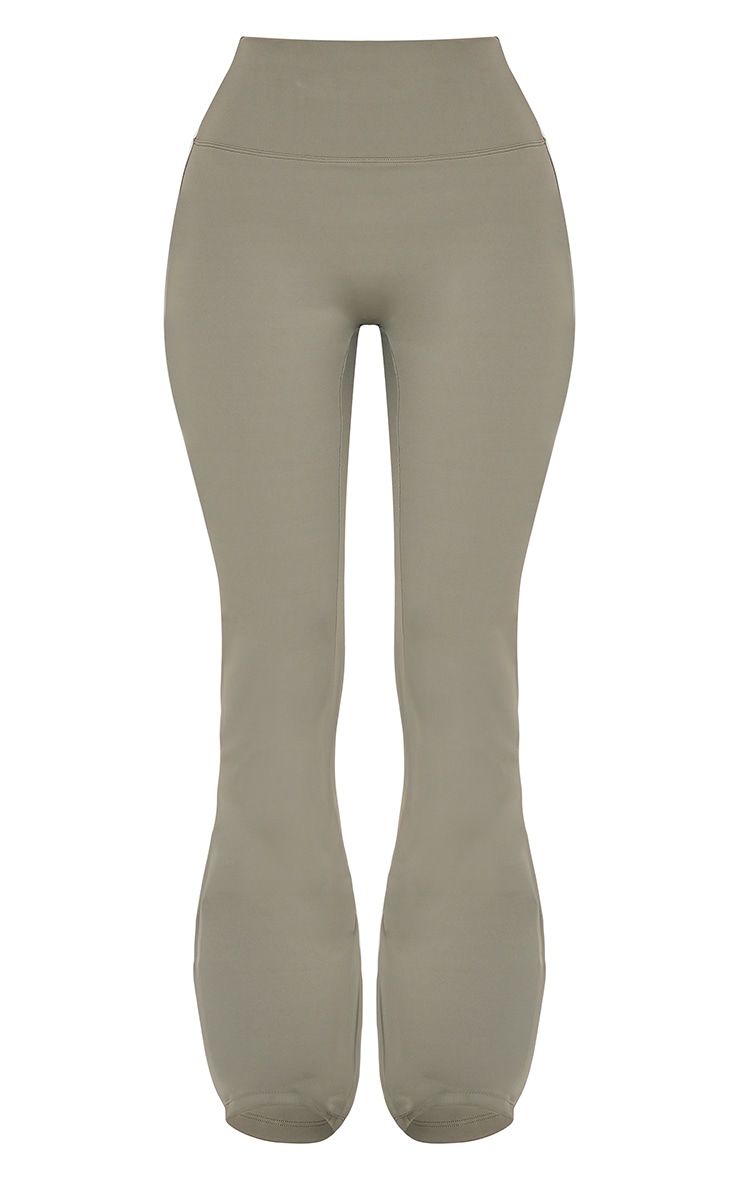 Petite Pantalon de yoga flare en Sculpt vert olive à taille haute image 5