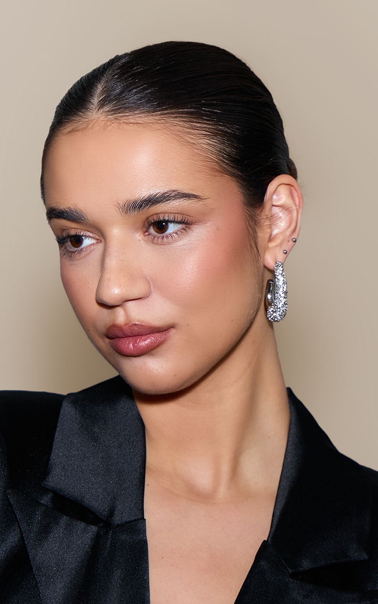 Boucles d'oreilles épaisses drapées argentées à strass image 1