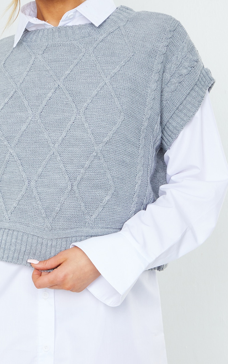Grey Cable Crop Knitted Vest Knitwear PrettyLittleThing