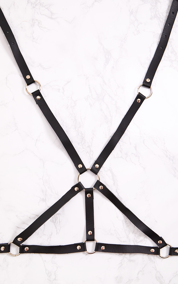 Black Body Buckle Harness. Accessories PrettyLittleThing IE