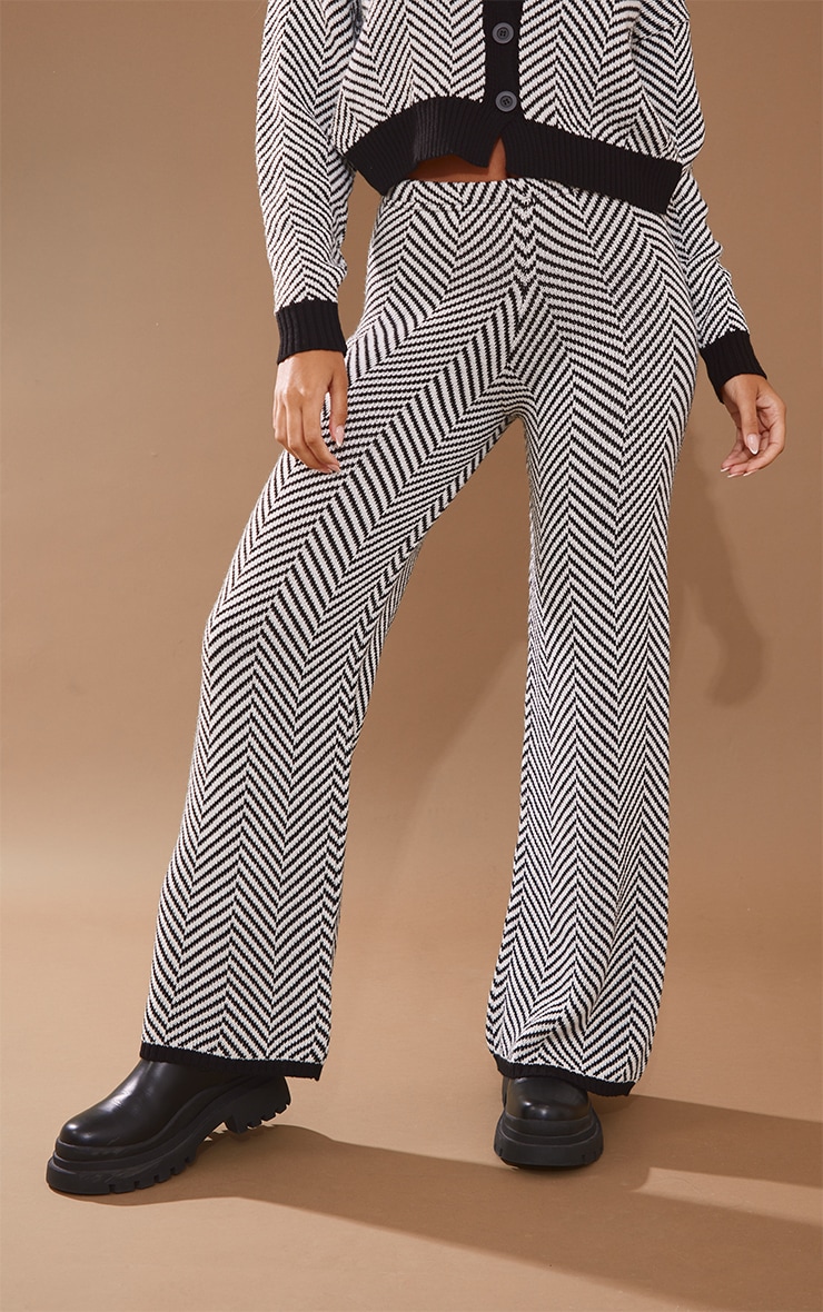 Monochrome Abstract Knit Pants image 2