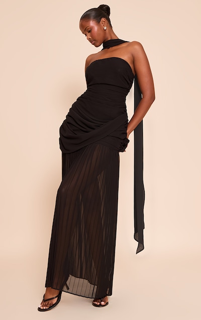 Robe bustier longue en mousseline de soie noire froncée à détail foulard