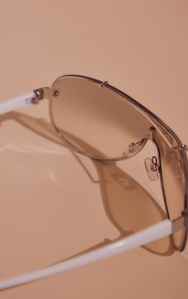 White Opaque Curved Bar 90s Visor Sunglasses image 3