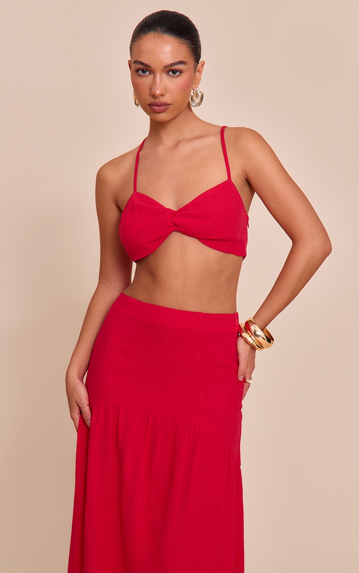 Red Crop Tops | PrettyLittleThing USA