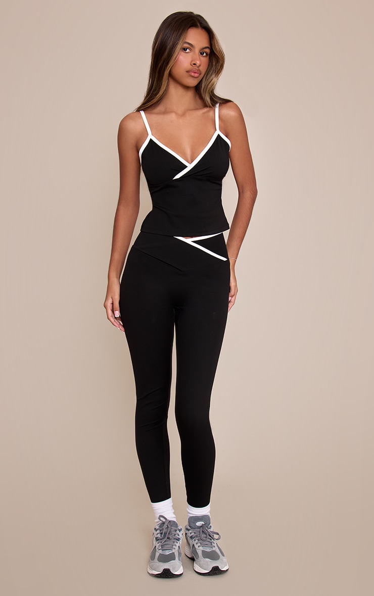 Petite Black Sculpt Contrast Gym Vest image 3