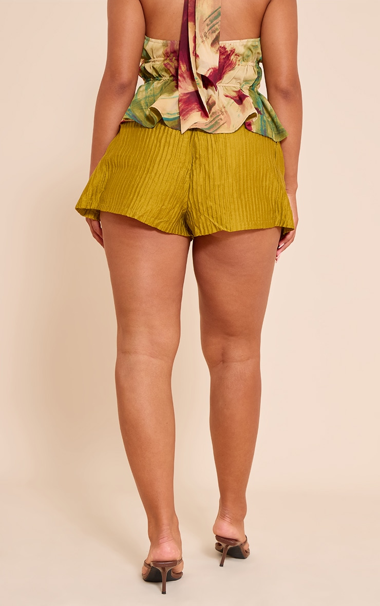 Shape Olive Textured Pleat Highwaisted Mini Shorts image 3