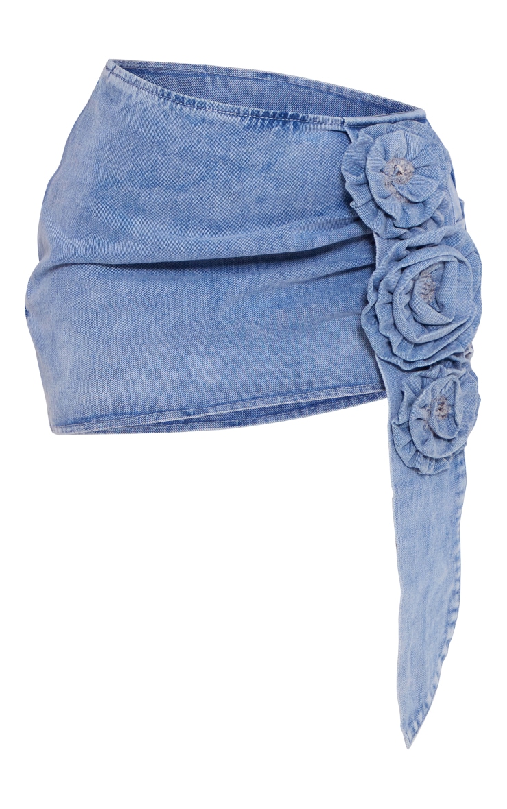 Petite Light Blue Wash Rose Denim Mini Skirt | PrettyLittleThing SA