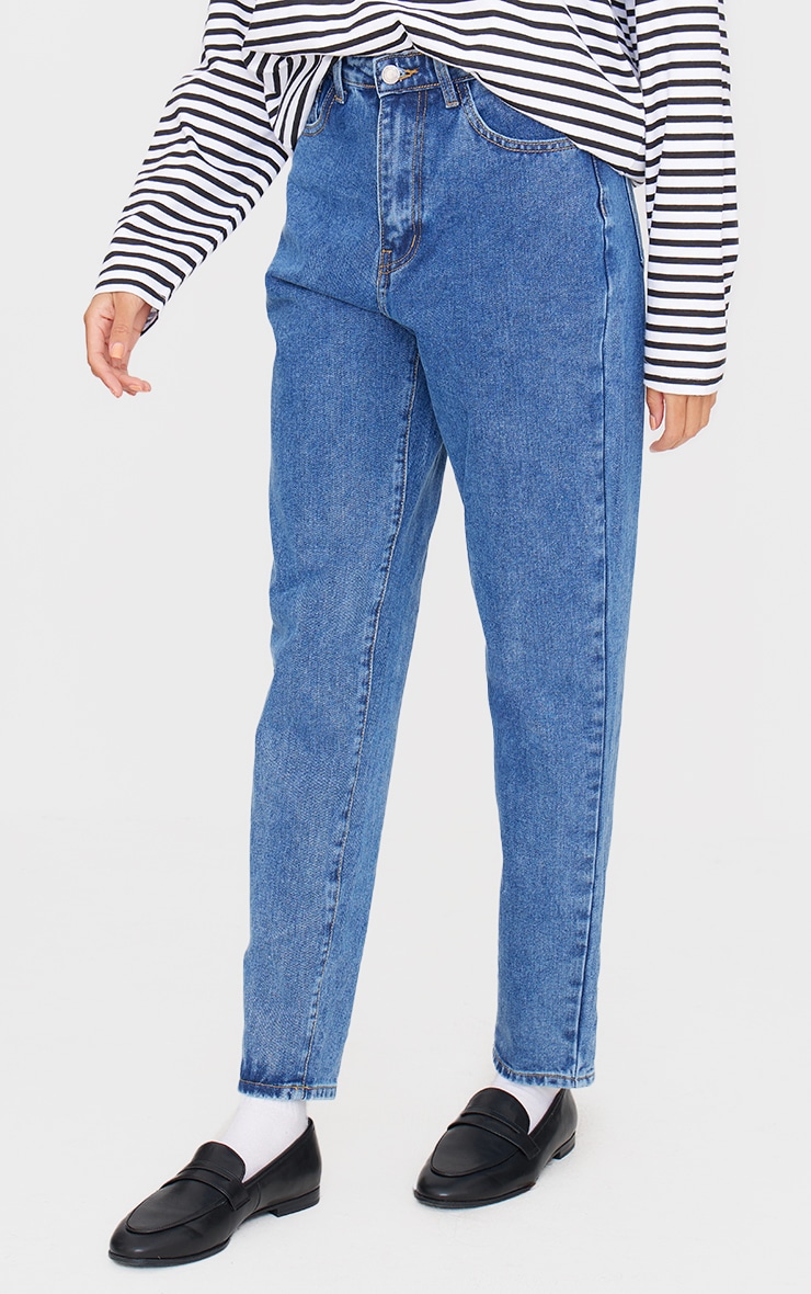 Mid Blue Wash Basic Straight Leg Jean image 2