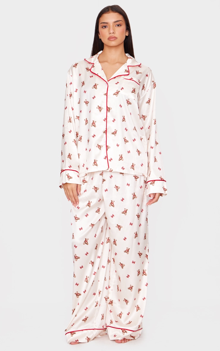 Ensemble de pyjama long satiné crème imprimé nounours image 1