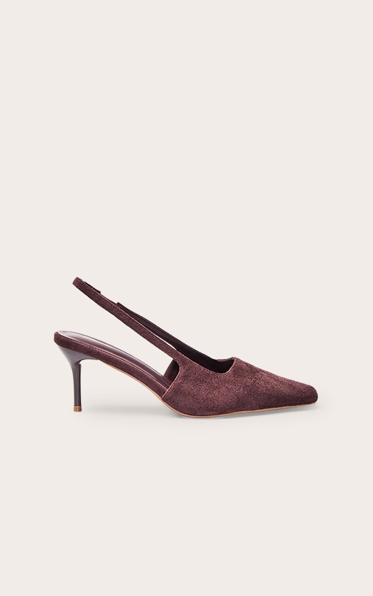 Escarpin Chocolat en suédine à bout ciselé et bride arrière. image 2