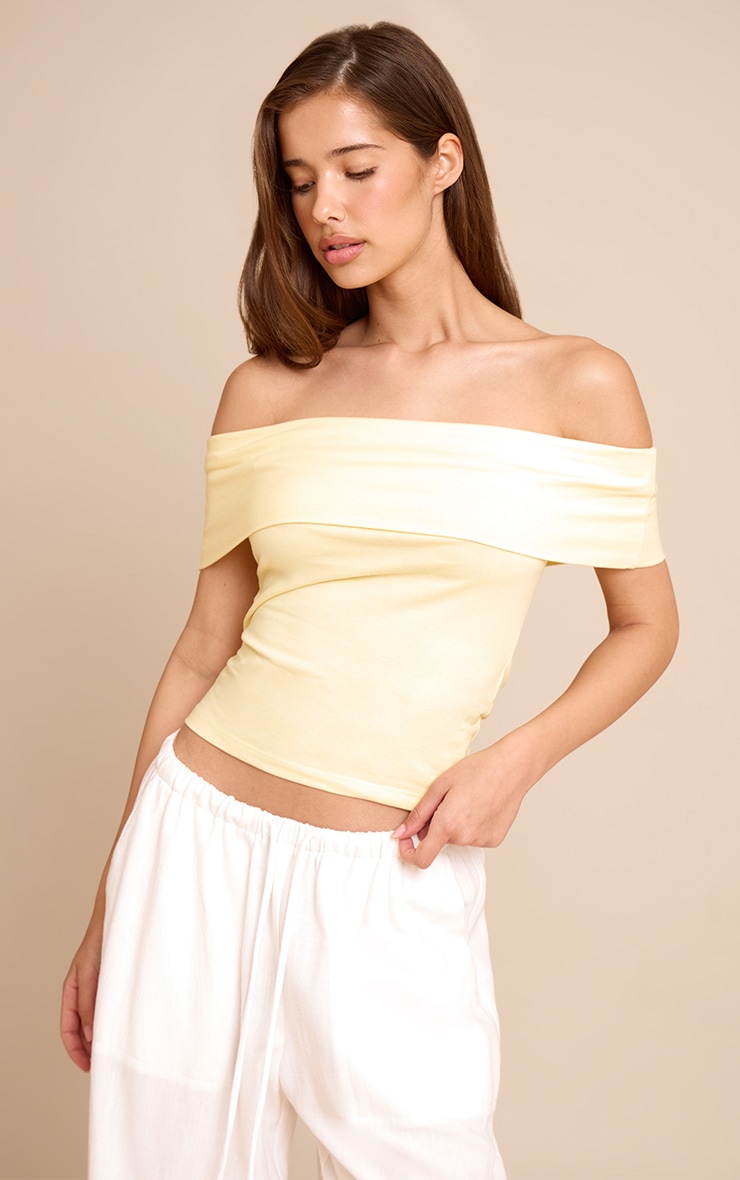Tシャツ・カットソー CHLOE Women Tops 25AJH11170 6H1 Yellow Yellow Chloé Tops for Women | Lyst