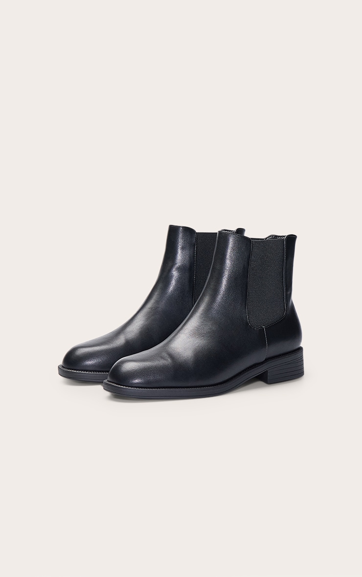 Wide Fit Black Round Toe Basic Chelsea Ankle Boot image 3