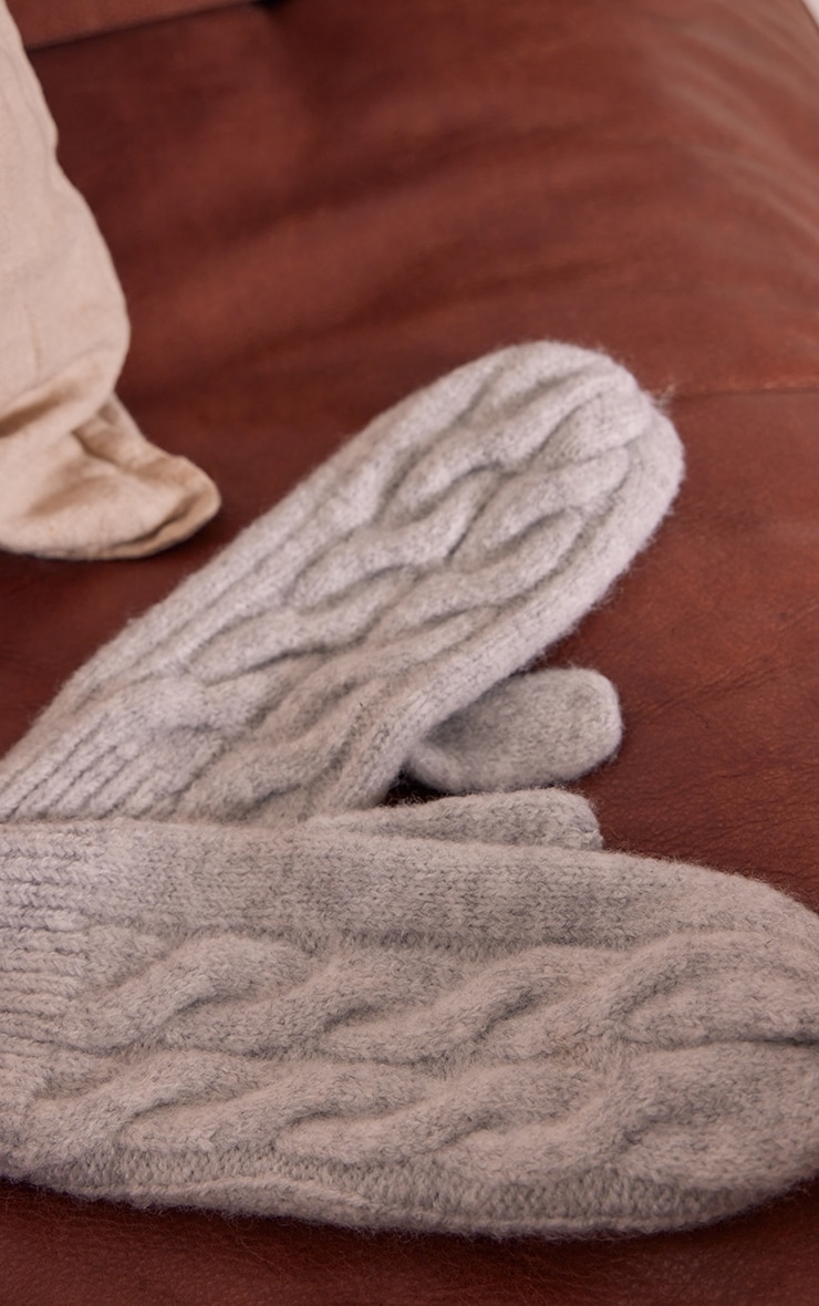 Grey Cable Knit Mittens image 3