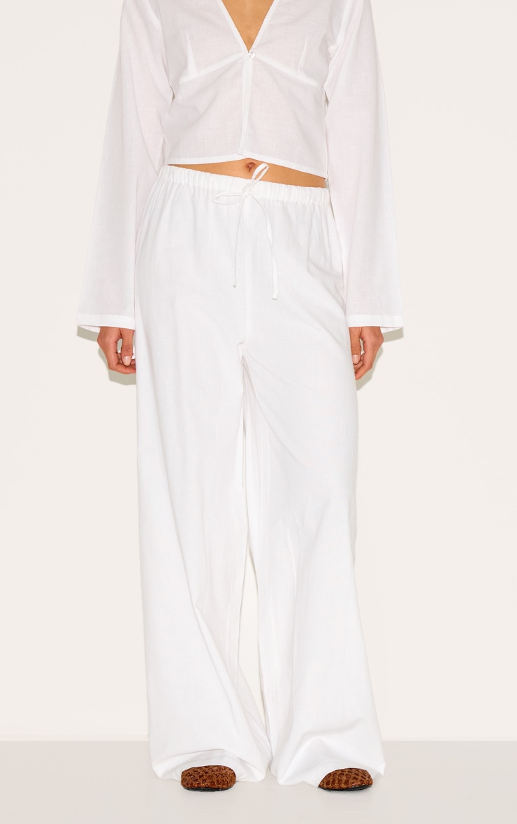 Pantalon large blanc à cordons ajustables image 2