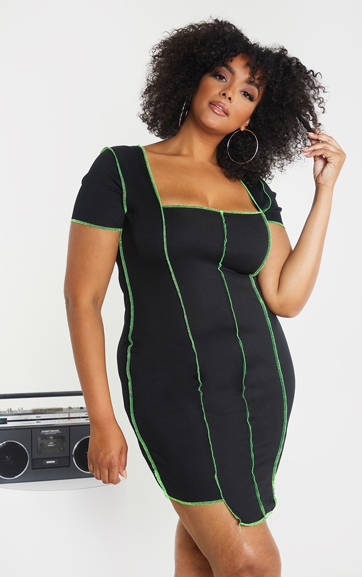 PLT Plus - Robe moulante noire côtelée à coutures surjetées