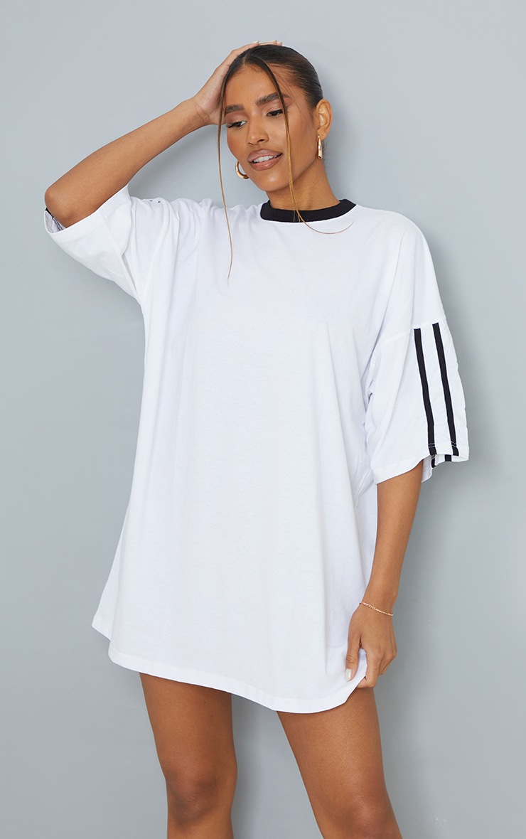 boyfriend sports t shirt
