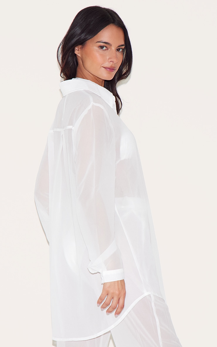 Chemise de plage en mousseline de soie blanche à ourlet tombant image 2