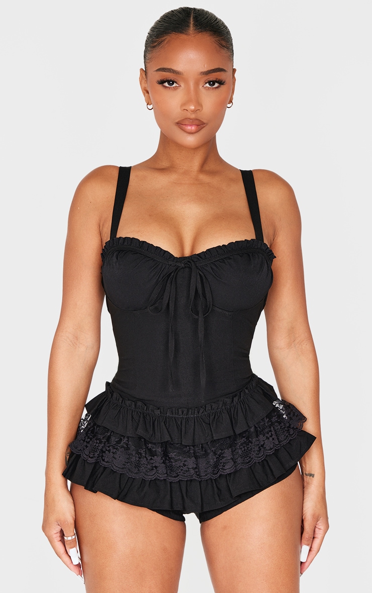 Shape Combishort short-culotte bouffant de tailleur style corset noir à volants image 1