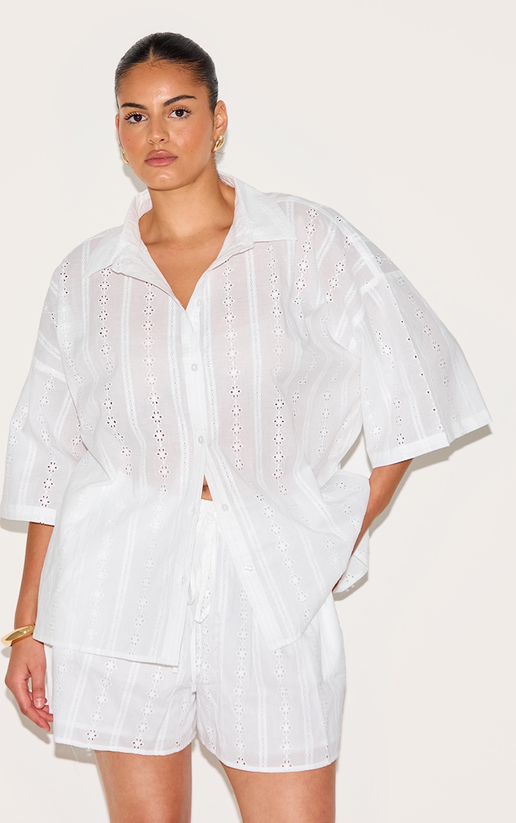 Plus White Broderie Floaty Shorts image 4