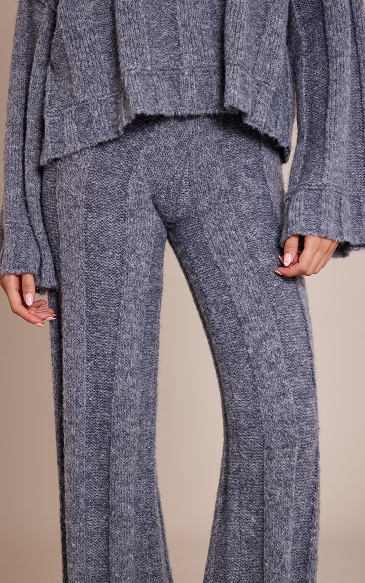 Pantalon en maille tricot épaisse côtelée grise image 4
