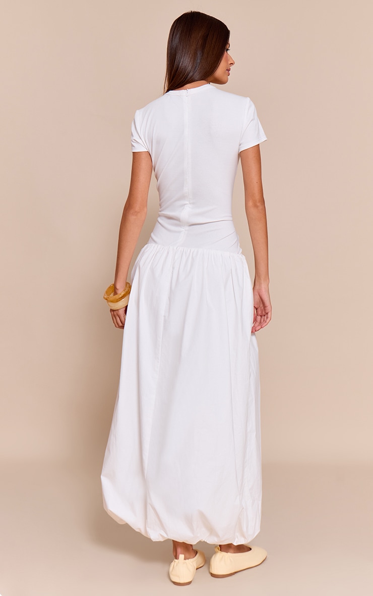 Robe T-shirt longue blanche à taille tombante et ourlet bouffant image 2
