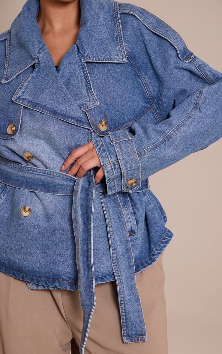 Plus Trench court en jean vintage moyen délavé à boutons et ceinture image 4