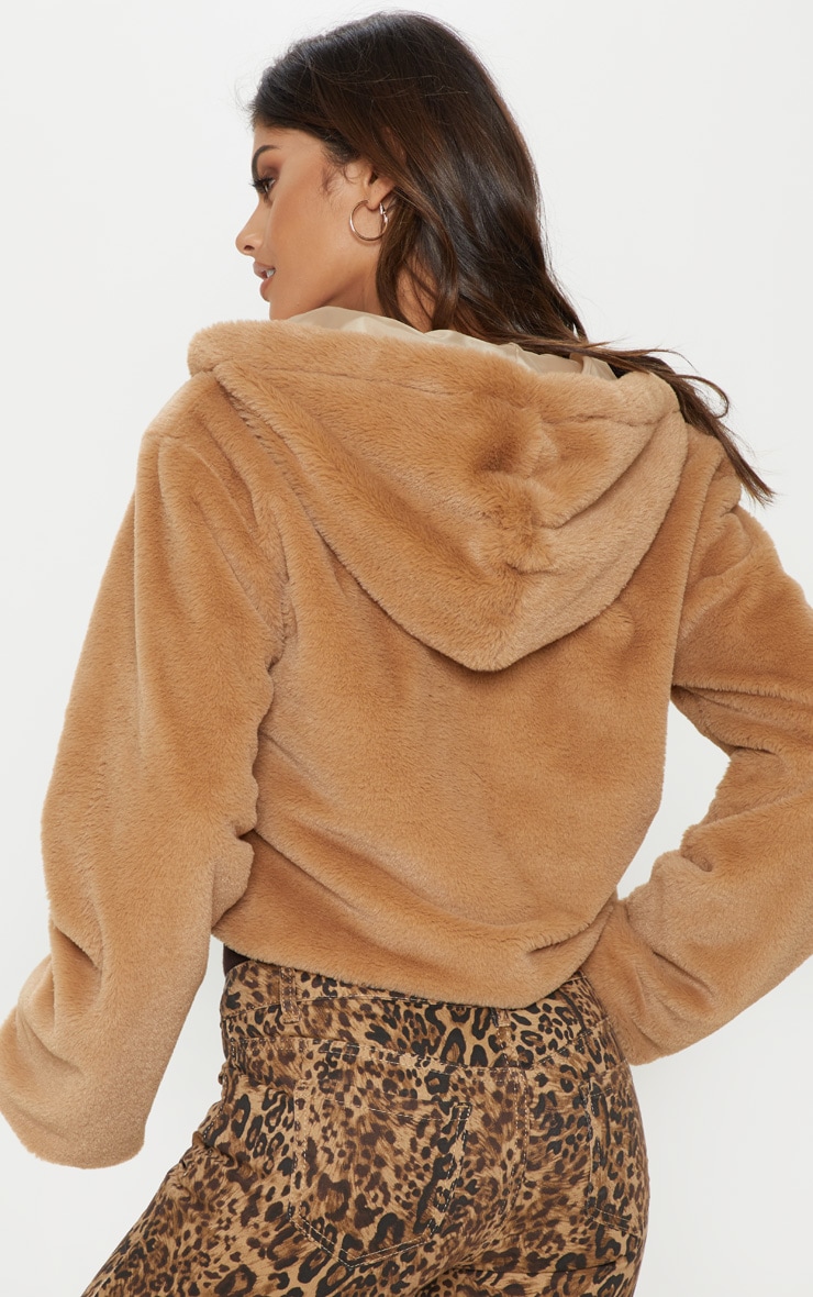 Taupe Faux Fur Cropped Hooded Jacket PrettyLittleThing