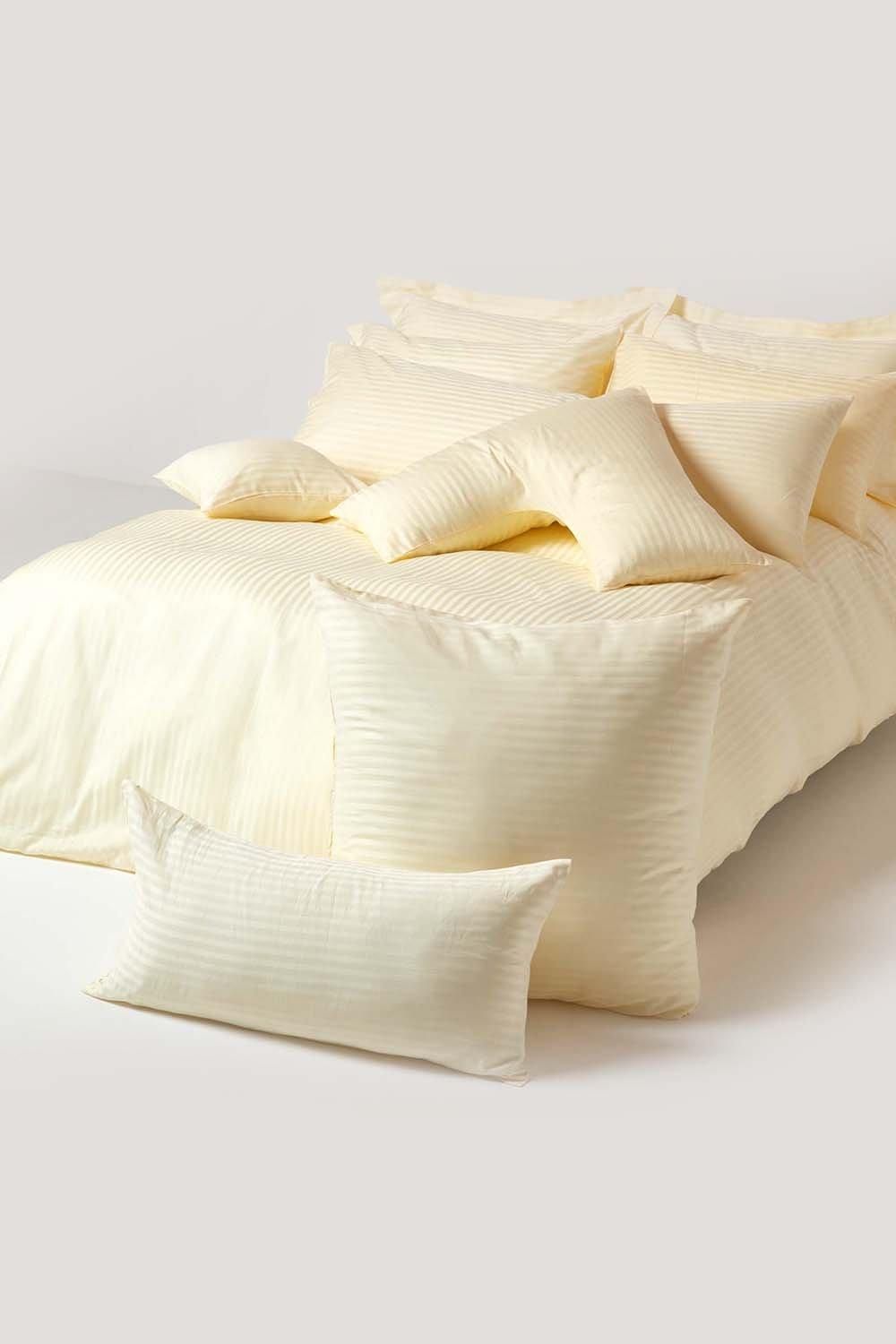 Homescapes Egyptian Cotton Ultrasoft Housewife Pillowcase 330 TC, King Size image 5