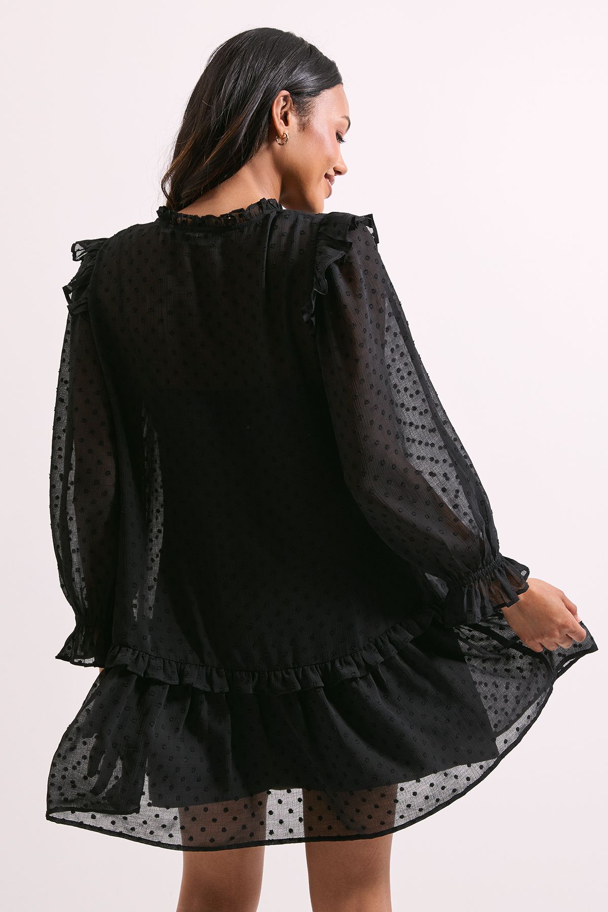 Dorothy Perkins Tiered Hem Tie Neck Shift Dress Black image 3