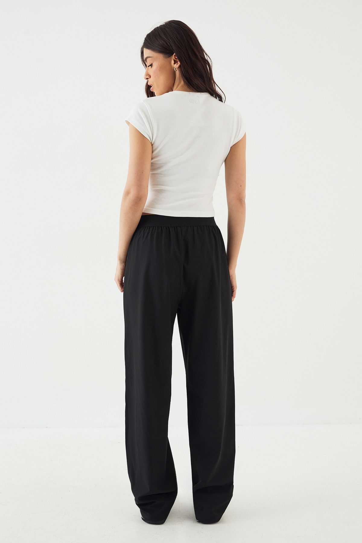DSGN Studio DSGN Studio Elasticated Waist Straight Leg Trouser Black image 2