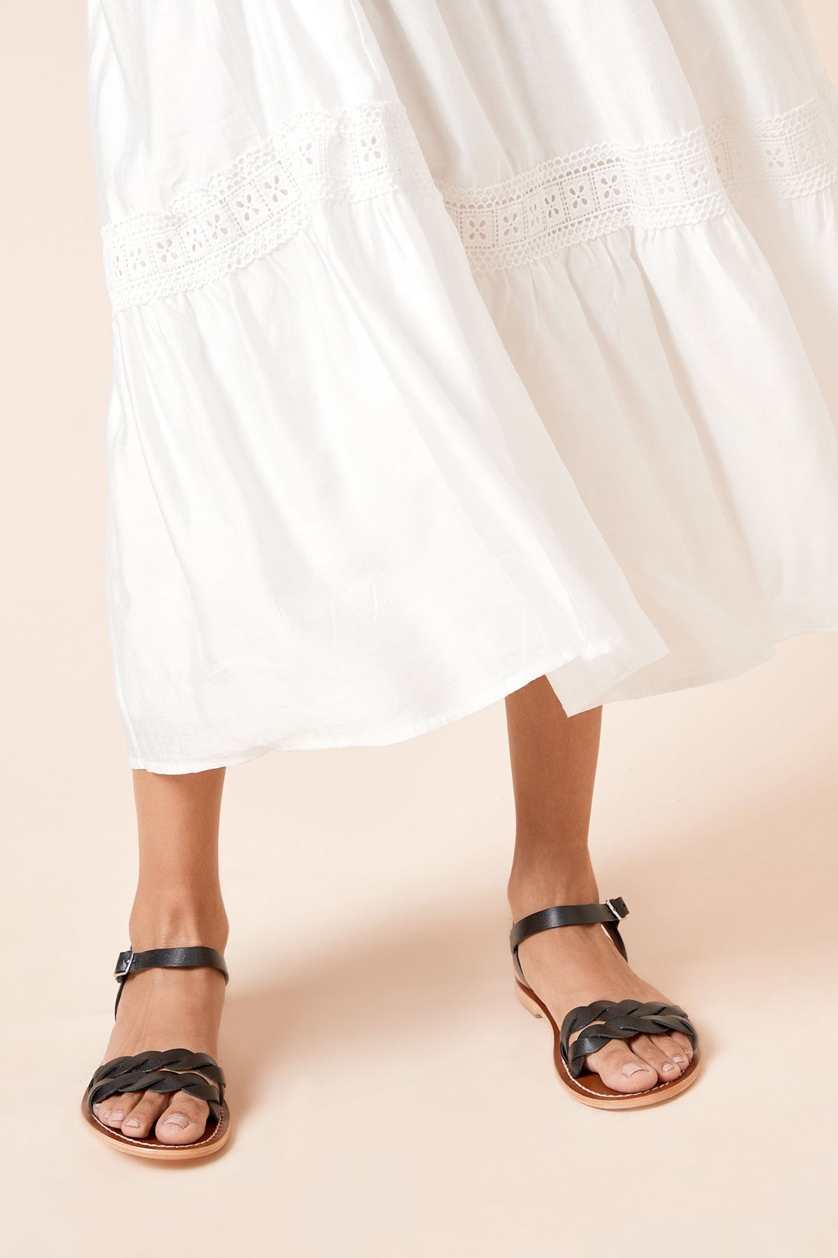 Dorothy Perkins Isobel Real Leather Twist Flat Sandals Black image 2