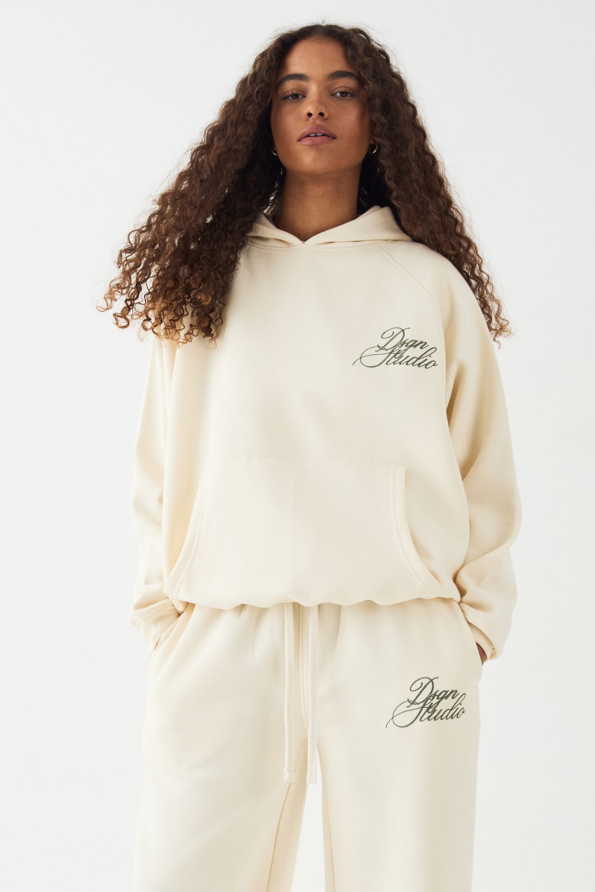 DSGN Studio DSGN Studio Script Oversized Hoodie Cream image 1
