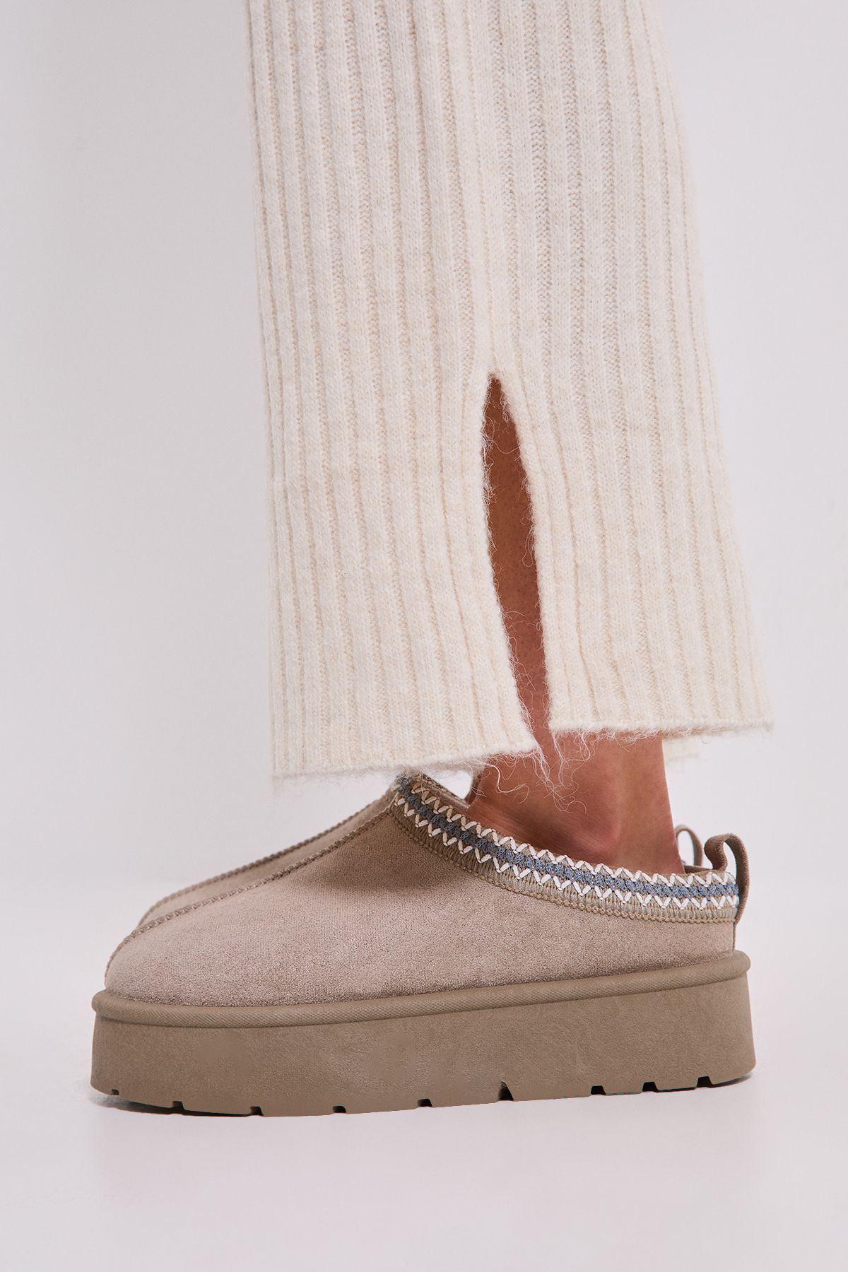 Dorothy Perkins Georgina Faux Suede Fur Trim Flatform Closed Toe Slipper Mushroom image 1