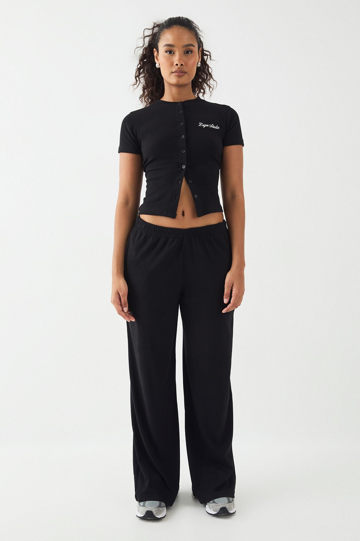 DSGN Studio DSGN Studio Script Embroidery Ribbed Button Through Short Sleeve Top Black image 5