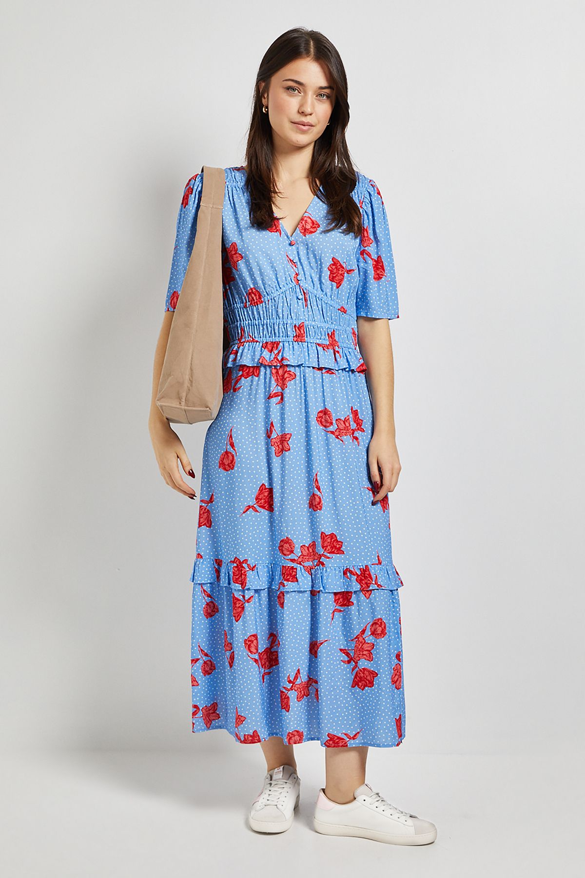Dorothy Perkins Blue Floral Empire Shirred Bodice Button Detail Maxi Dress Blue image 1