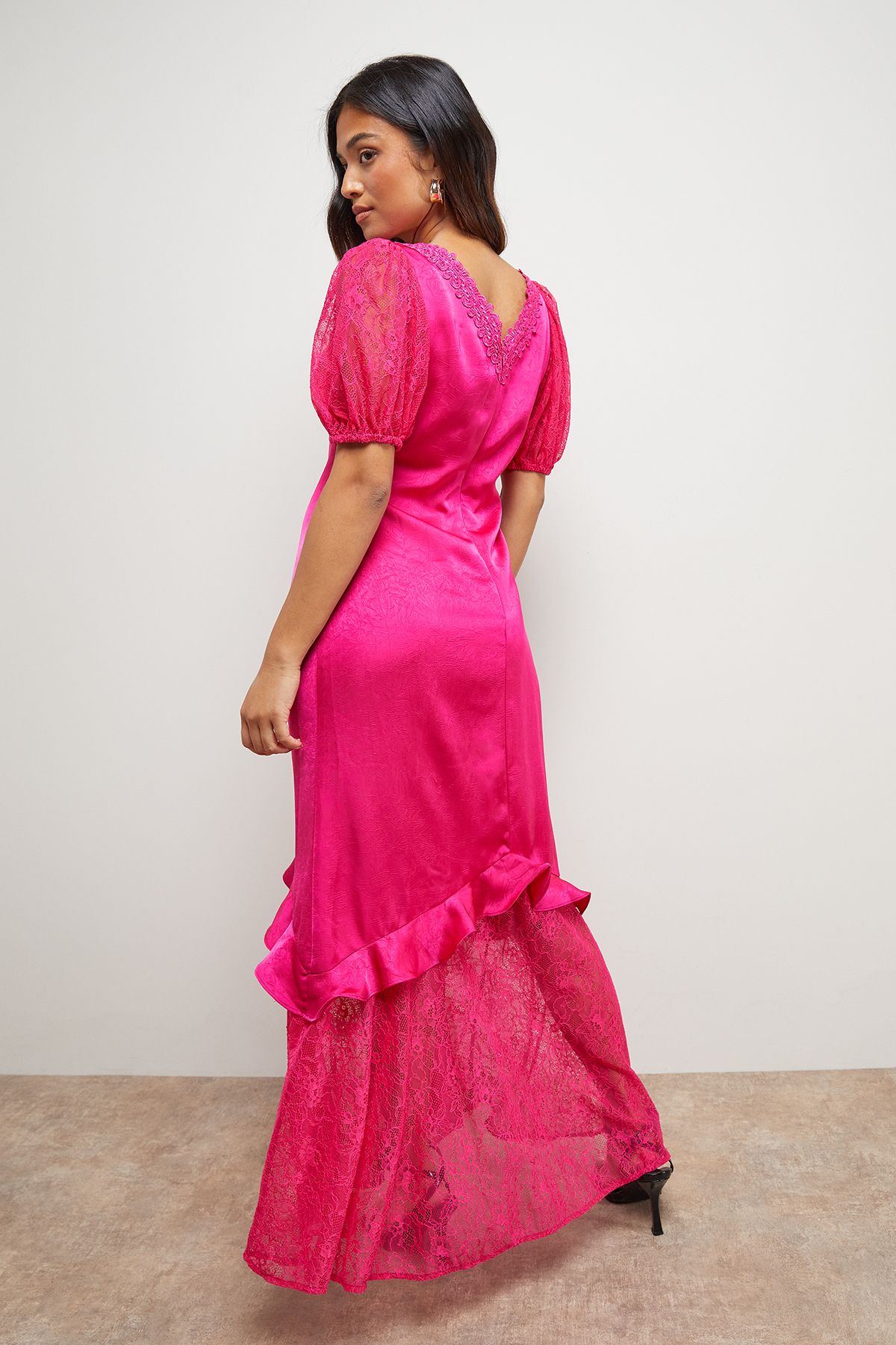 Oasis Petite Plain Lace Frill Detail Puff Sleeve Midi Dress Fuchsia image 3