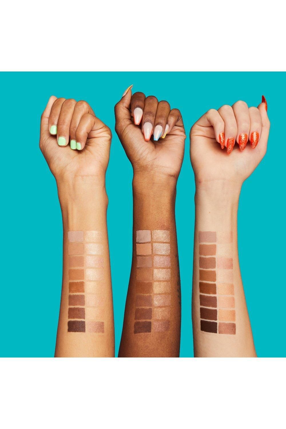 NYX Professional Makeup Wonder Stick Highlight & Contour Stick Deep image 8